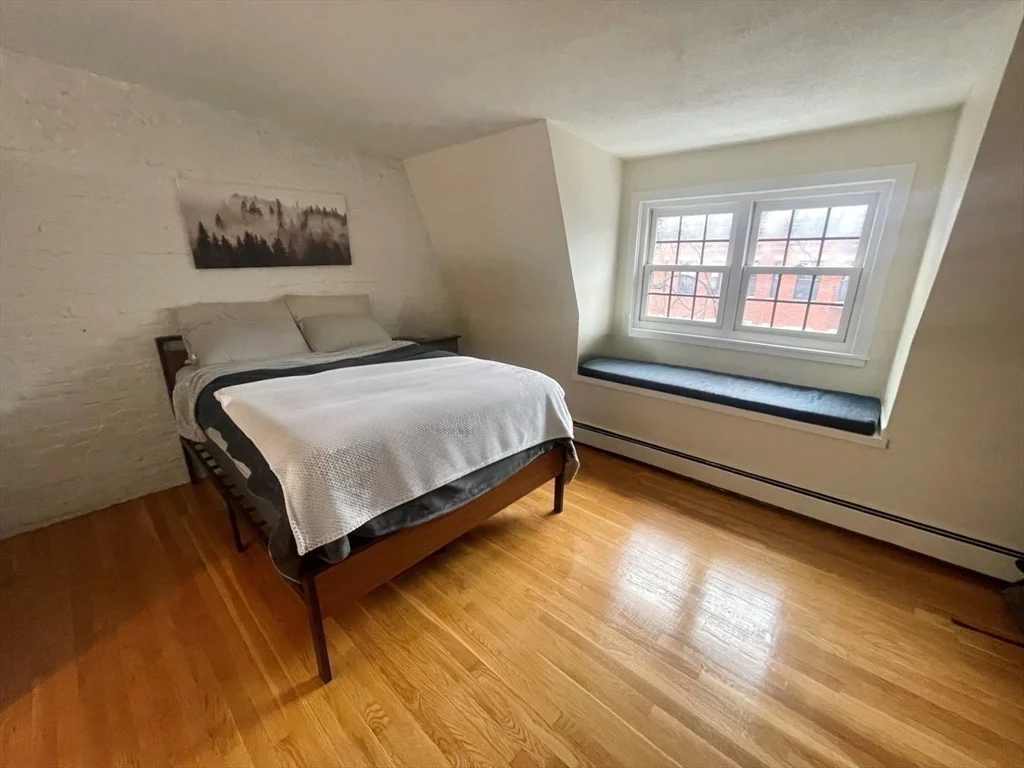 55 Appleton St, South End