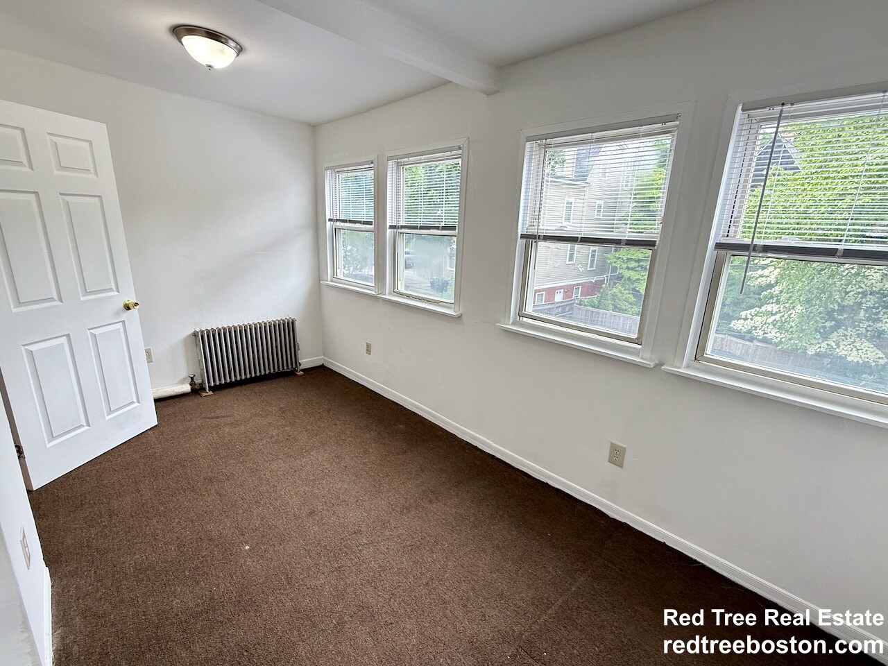 17 Warwick Rd, Salisbury Road - Corey Farm