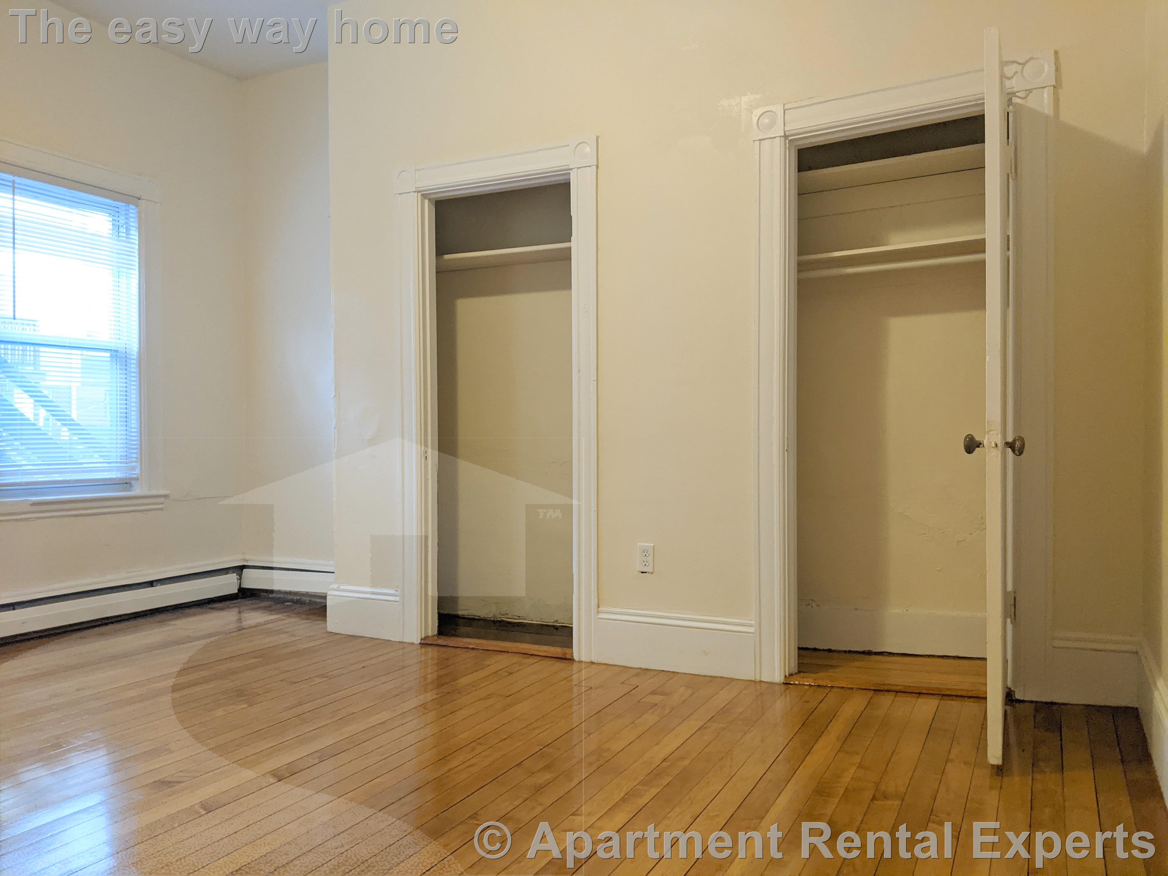 19 Cameron Ave, Davis Square