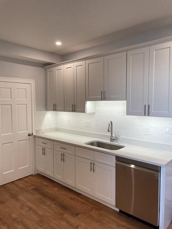 3 Alton Pl, Coolidge Corner