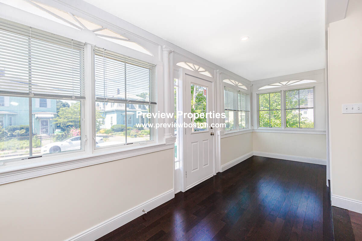 120 Jerome St, West Medford