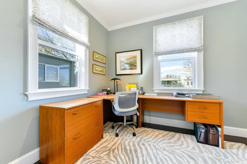 846 East Broadway, South Boston