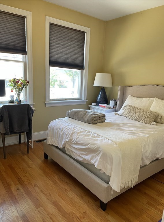 320 W Broadway, South Boston