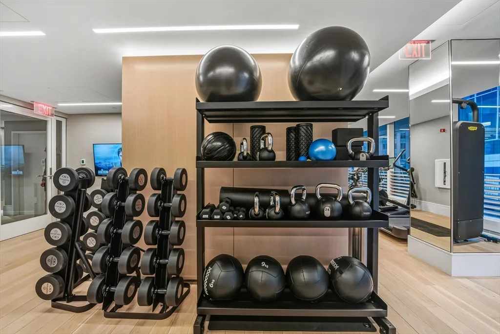 150 Seaport Blvd, Seaport District