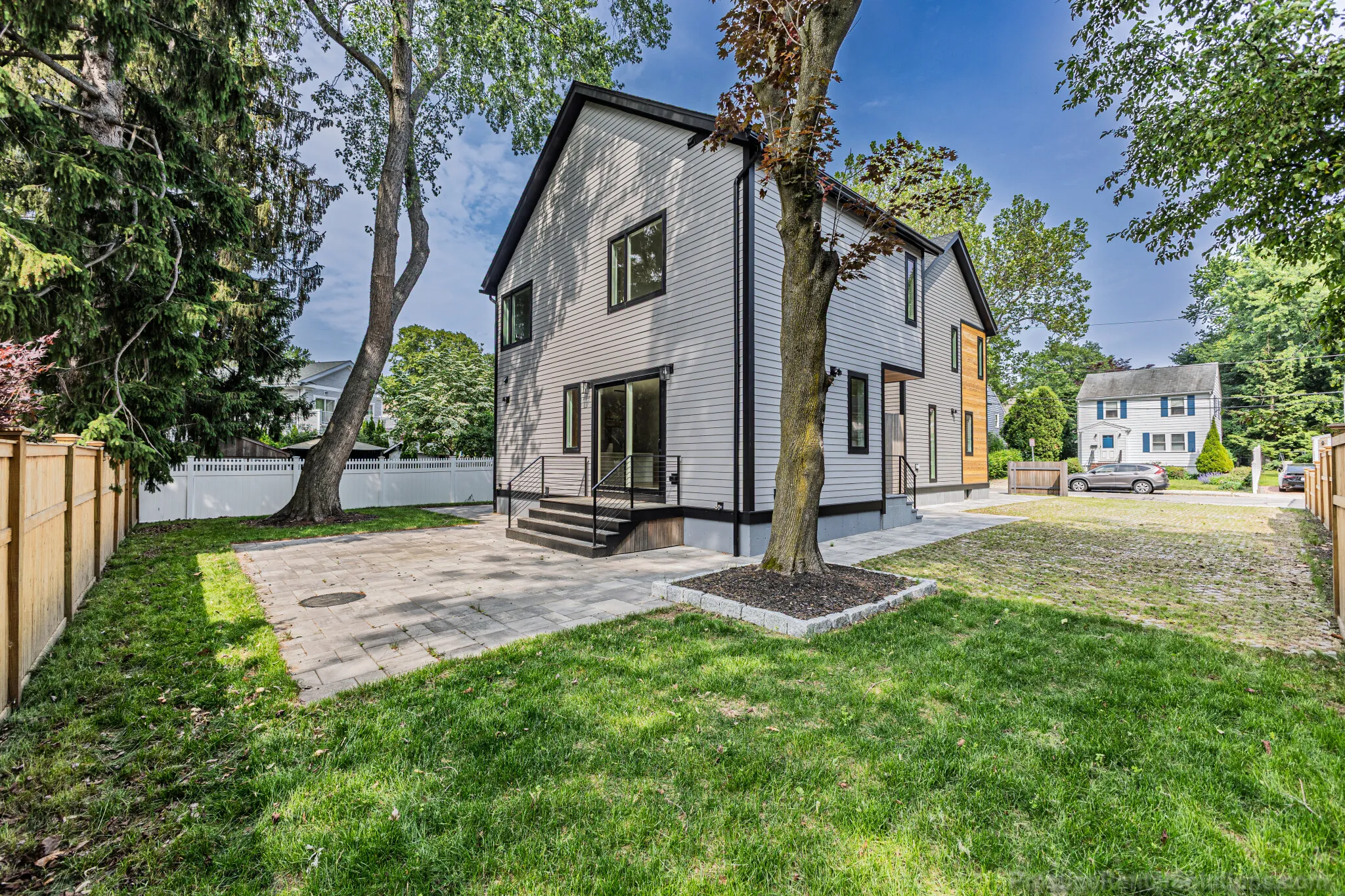 93-95 Griswold St, Cambridge Highlands