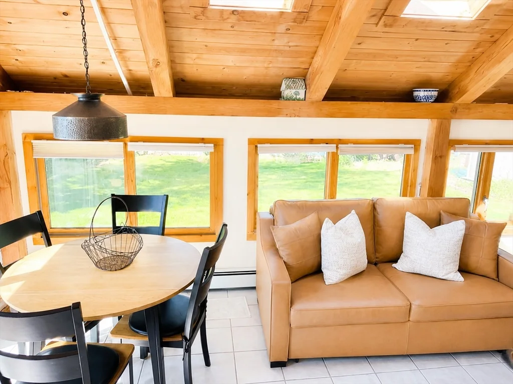 40 Provincetown View, Manomet