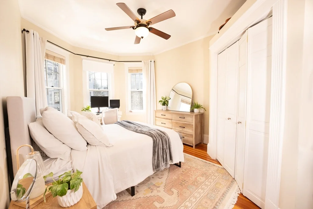 10 Ticknor St, South Boston