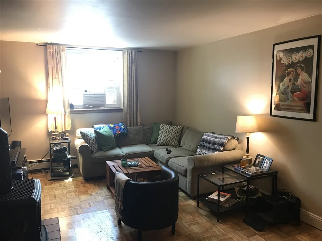 99 W 4th St, South Boston