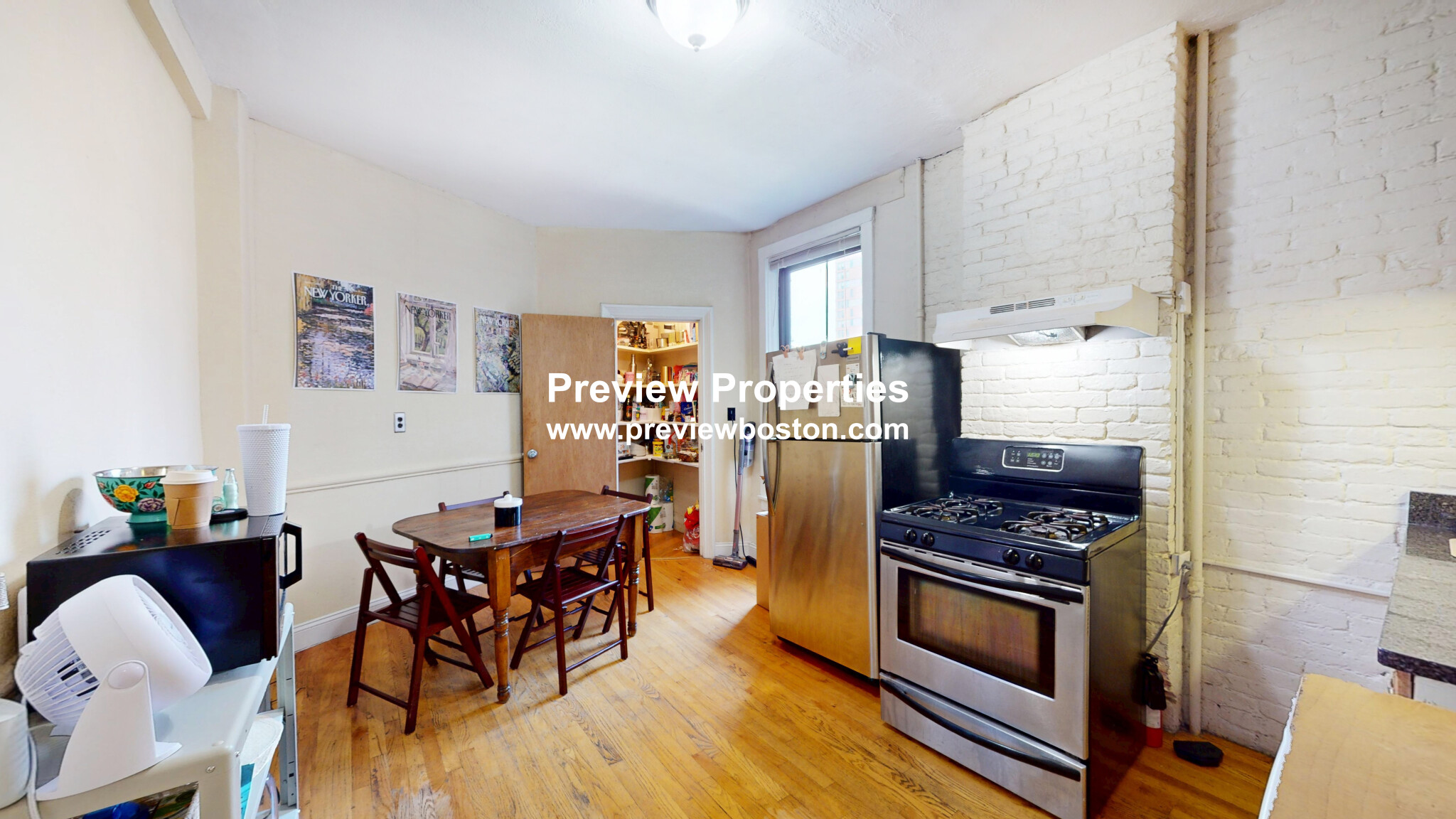 86 Hammond St, Roxbury