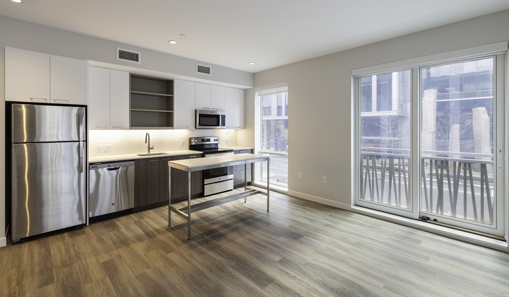 50 Rogers St, Kendall Square