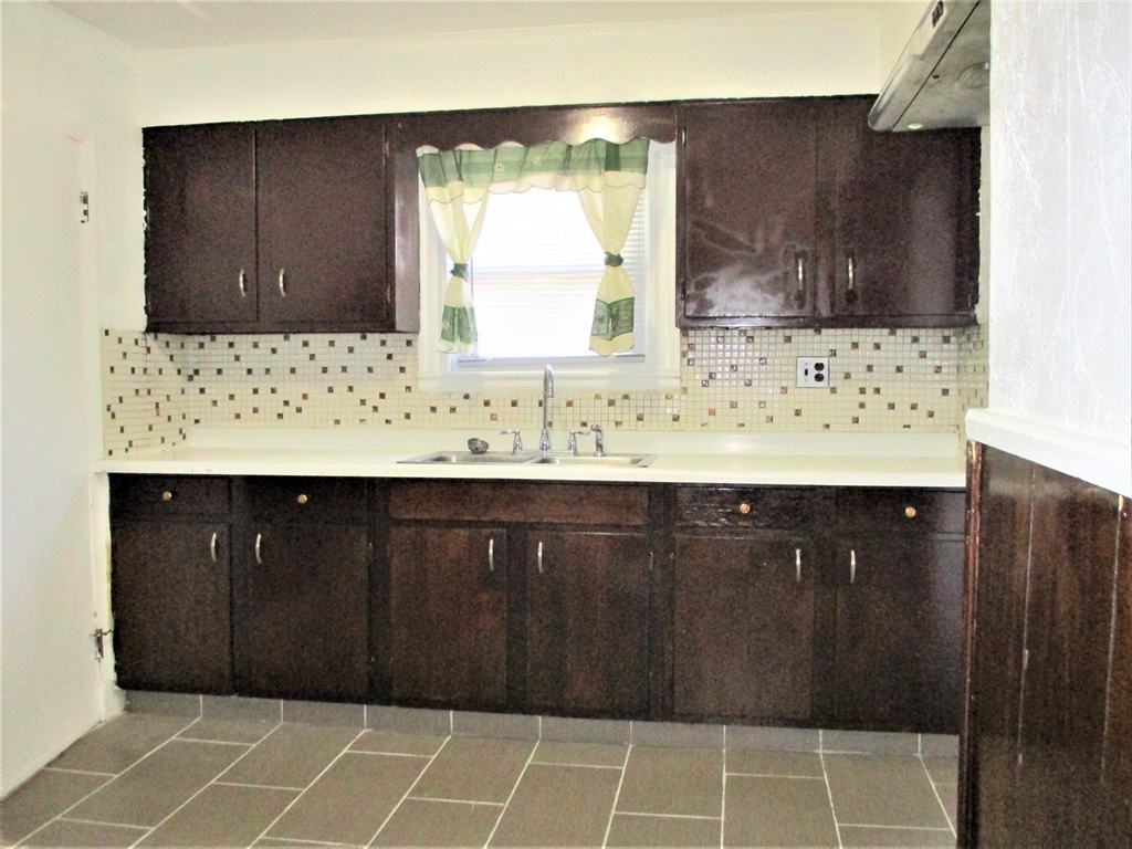 103 Faxon St, Nonantum