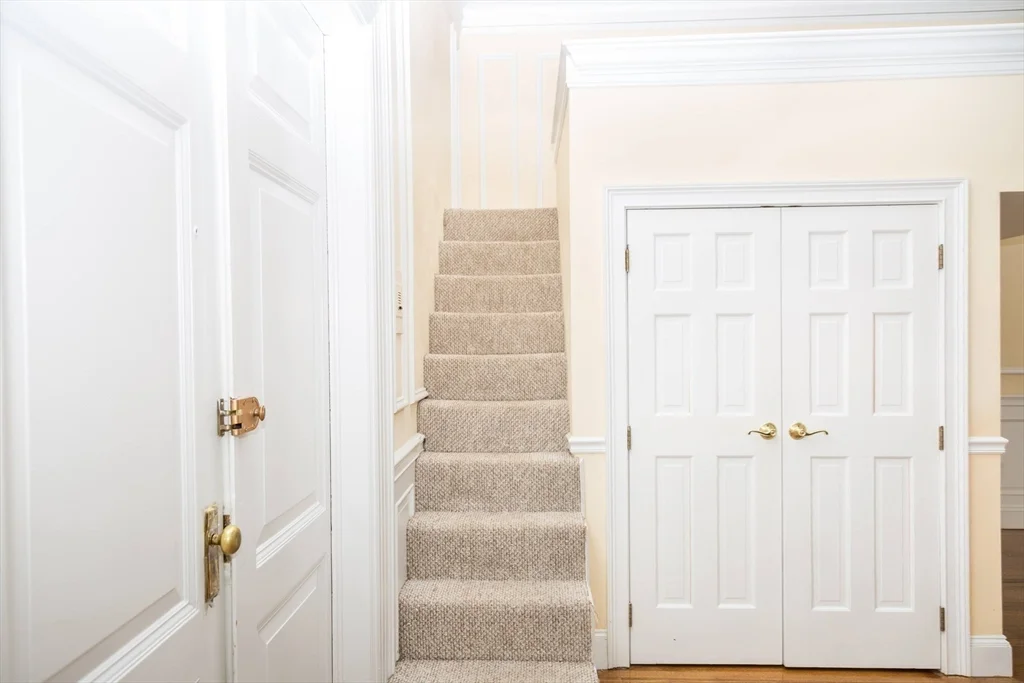 411 Beacon, Back Bay