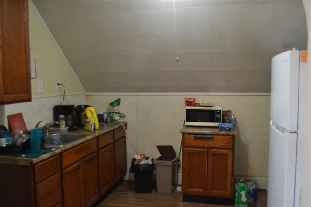 32 Wamesit St, Lowell