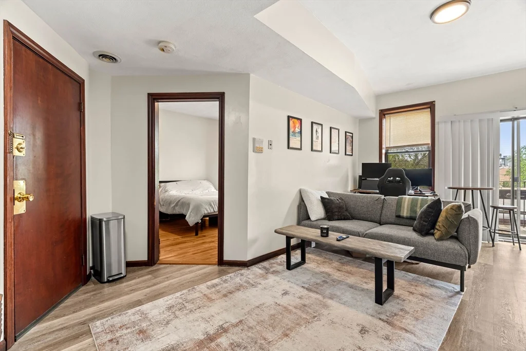 141 Emerson St, South Boston