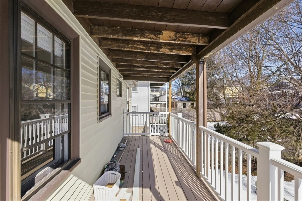 23 Matchett, Oak Square