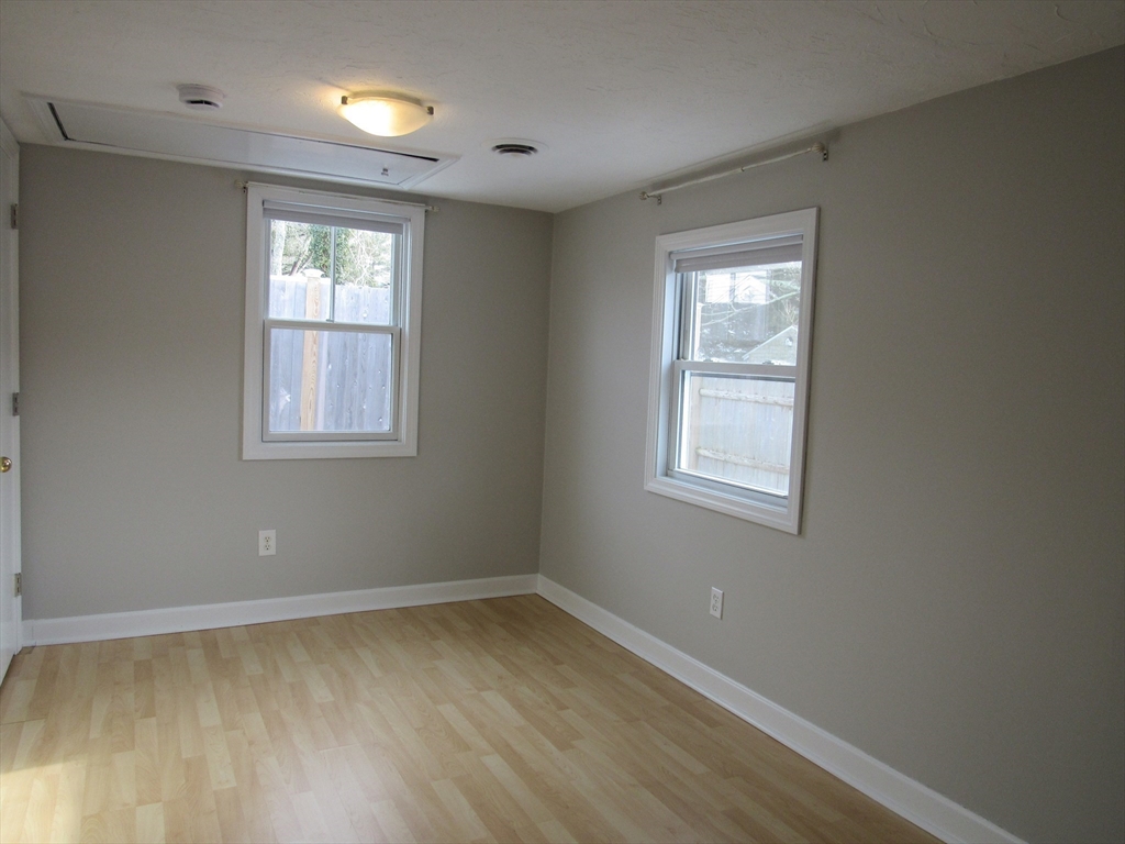 14 Monack Rd, Buzzards Bay