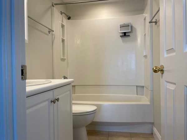 8-12 Museum Way, East Cambridge