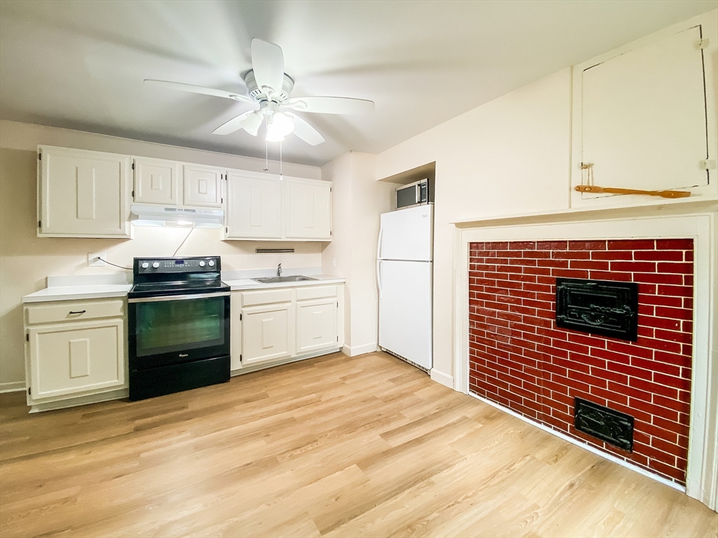 25 Main St, Framingham