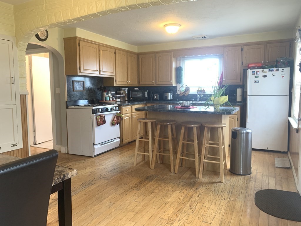 137 Patriot Pkwy, Revere