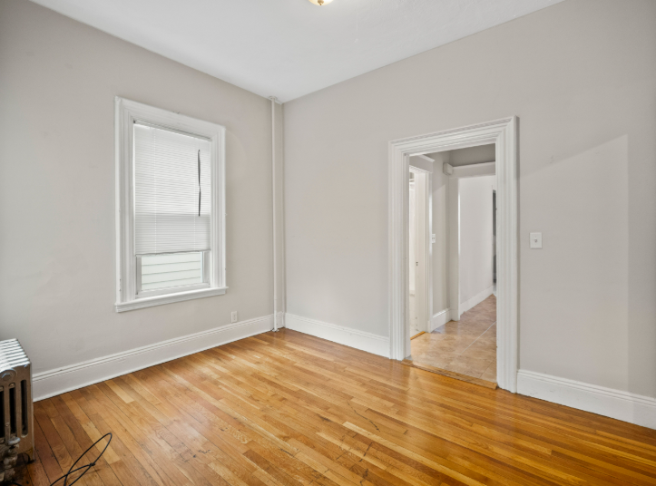 44 Cameron Ave, Teele Square