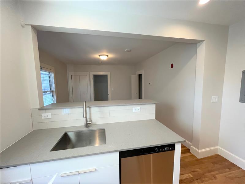 222 Banks St, Riverside