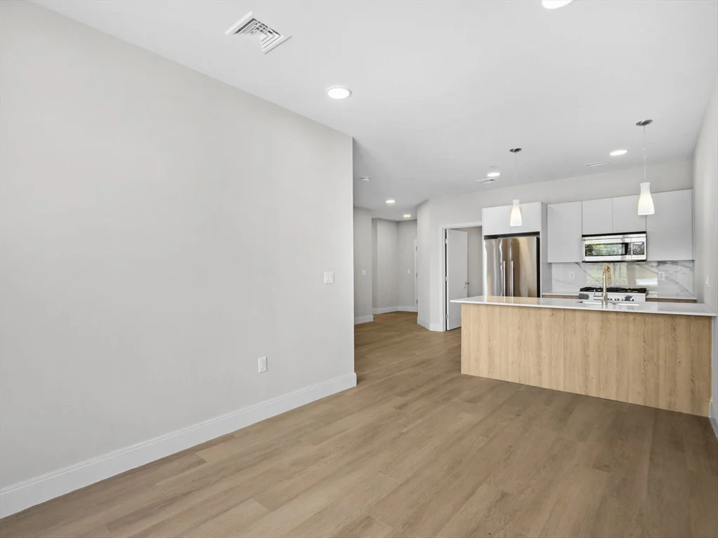 249 Corey Rd, Corey Hill