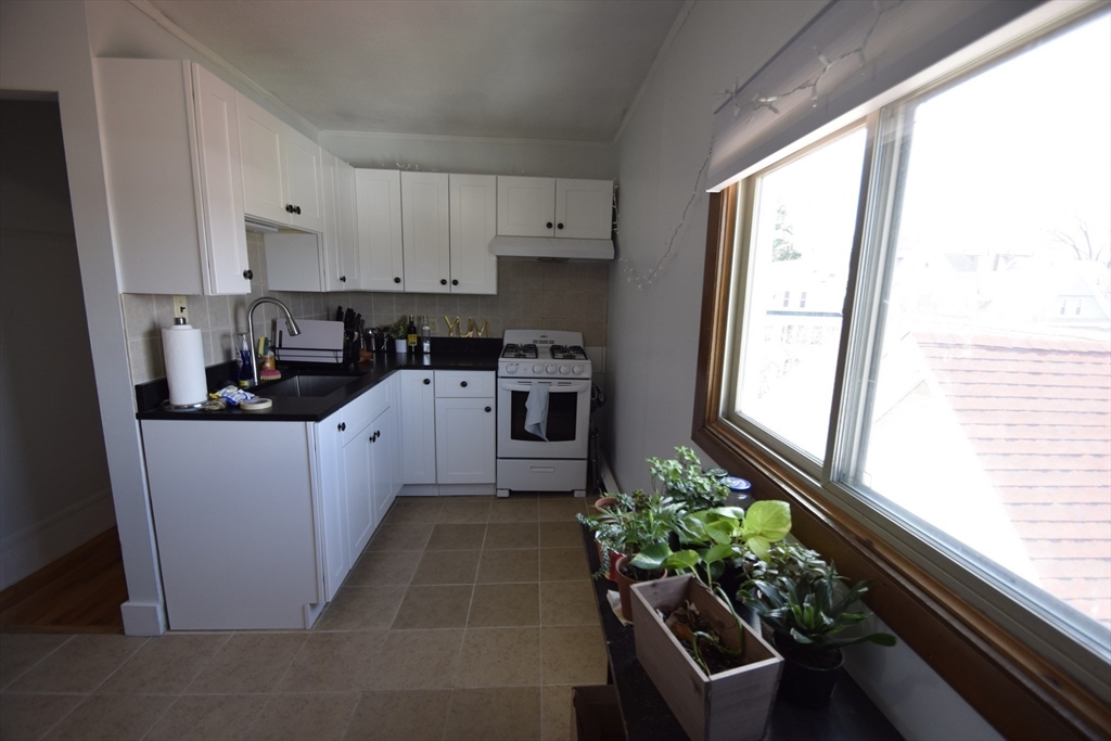 241 Highland Ave, Somerville