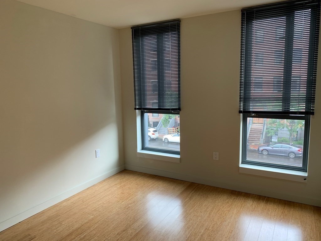 691 Massachusetts Ave, South End