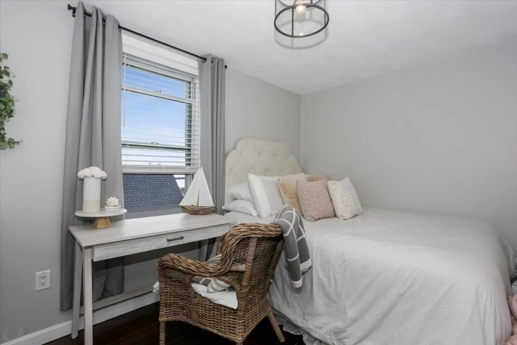50 Trident Ave, Winthrop
