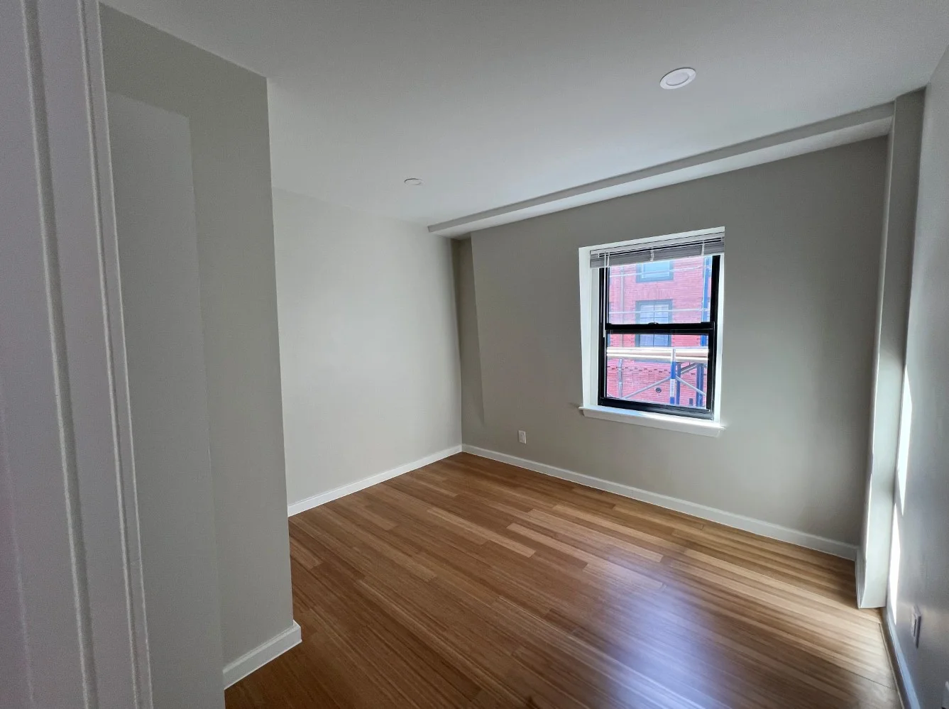 1661 Washington St, South End