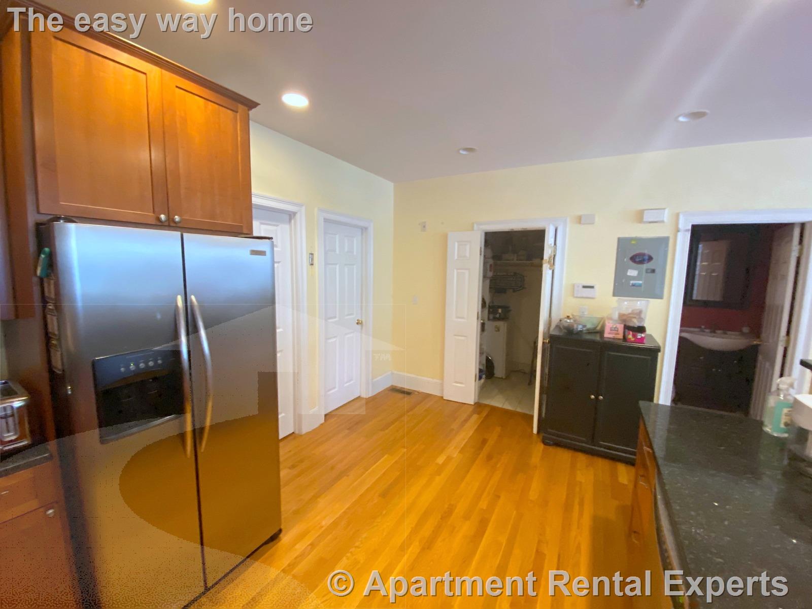 40 Prince St, Cambridgeport