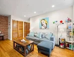 95 Gainsborough St, Fenway