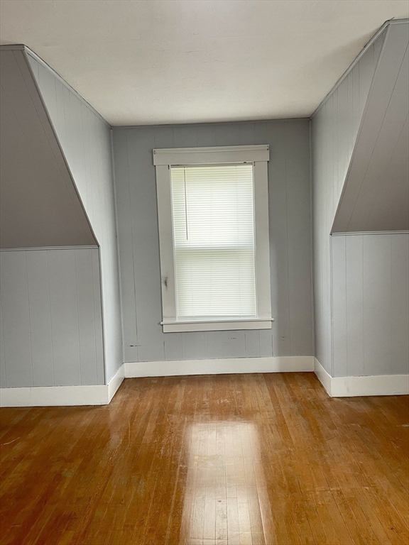 462 Main St, Gardner