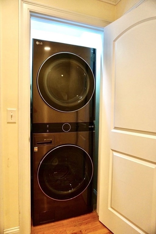 67 Trimount Ave, Waltham