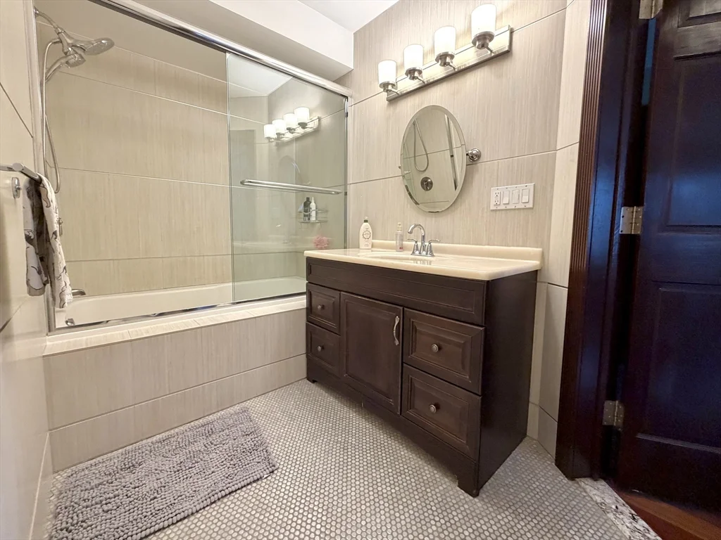 52 Sheridan Ave, Wellington