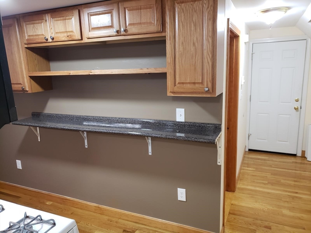 660 Main St, Brockton