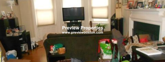 869 Beacon St, Fenway