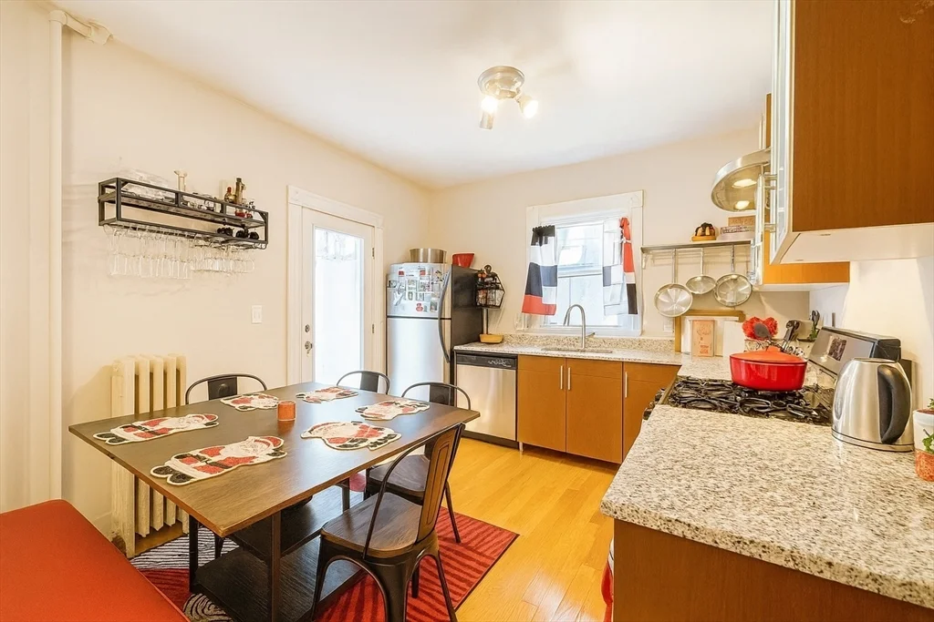 456 Medford St, Winter Hill