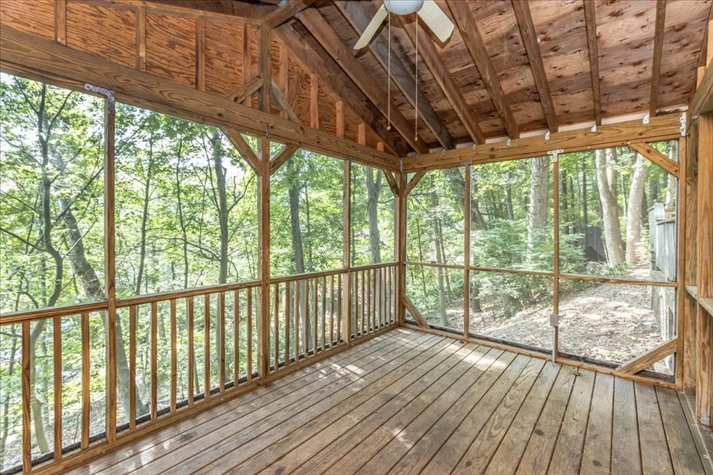 17 Boulder Rd, North Lexington