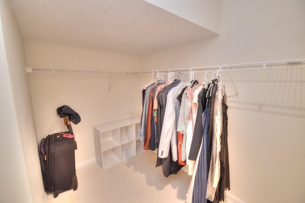 21 Main St, Charlestown