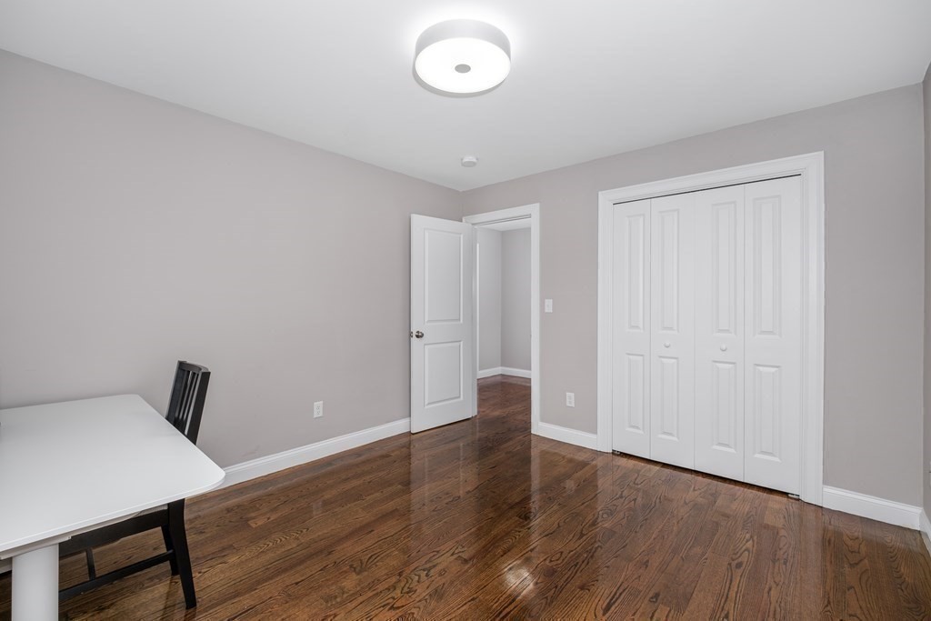 21 Bellevue Ave, Revere