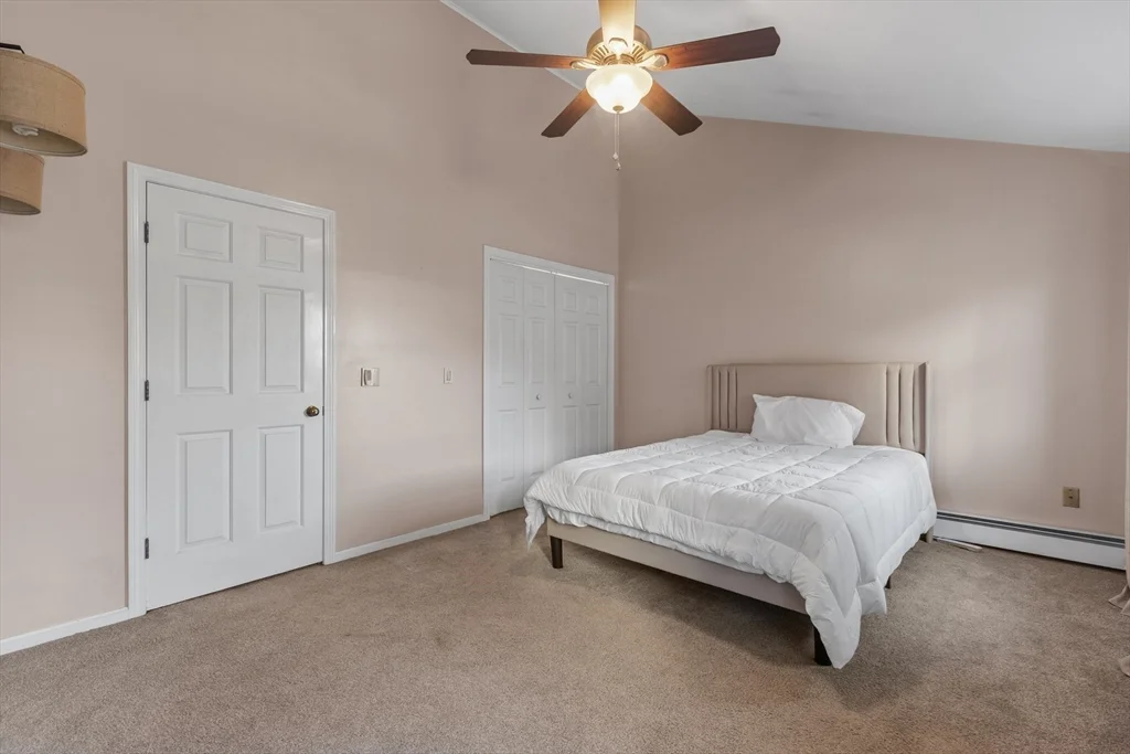 25 Eagan Pl, Peabody