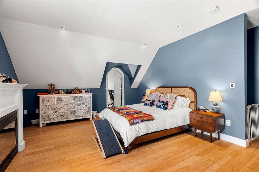 7 Horton St, Newburyport