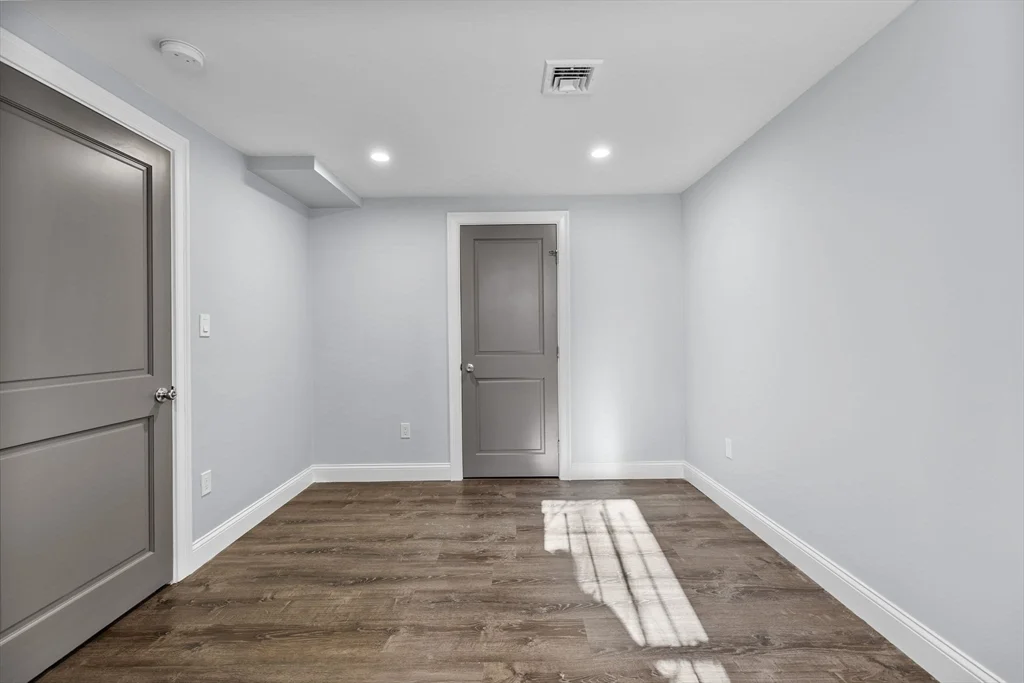 83 Centre St, Dorchester