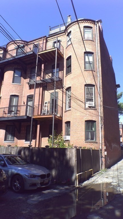 8 Greenwich Park Furnished, South End