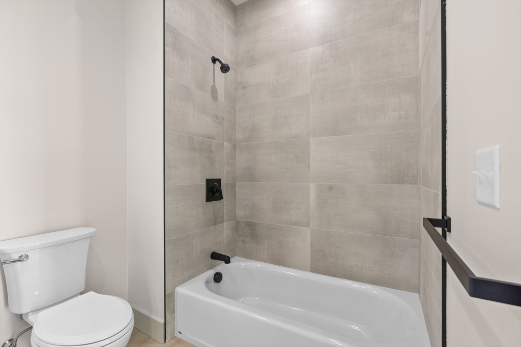 463 Franklin, Melrose