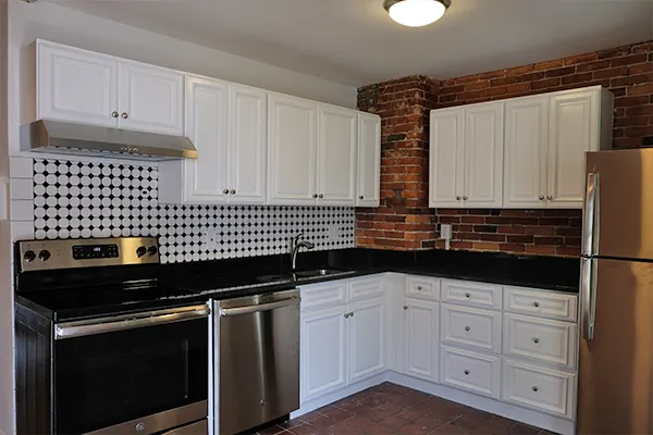 162 Broadway, East Somerville