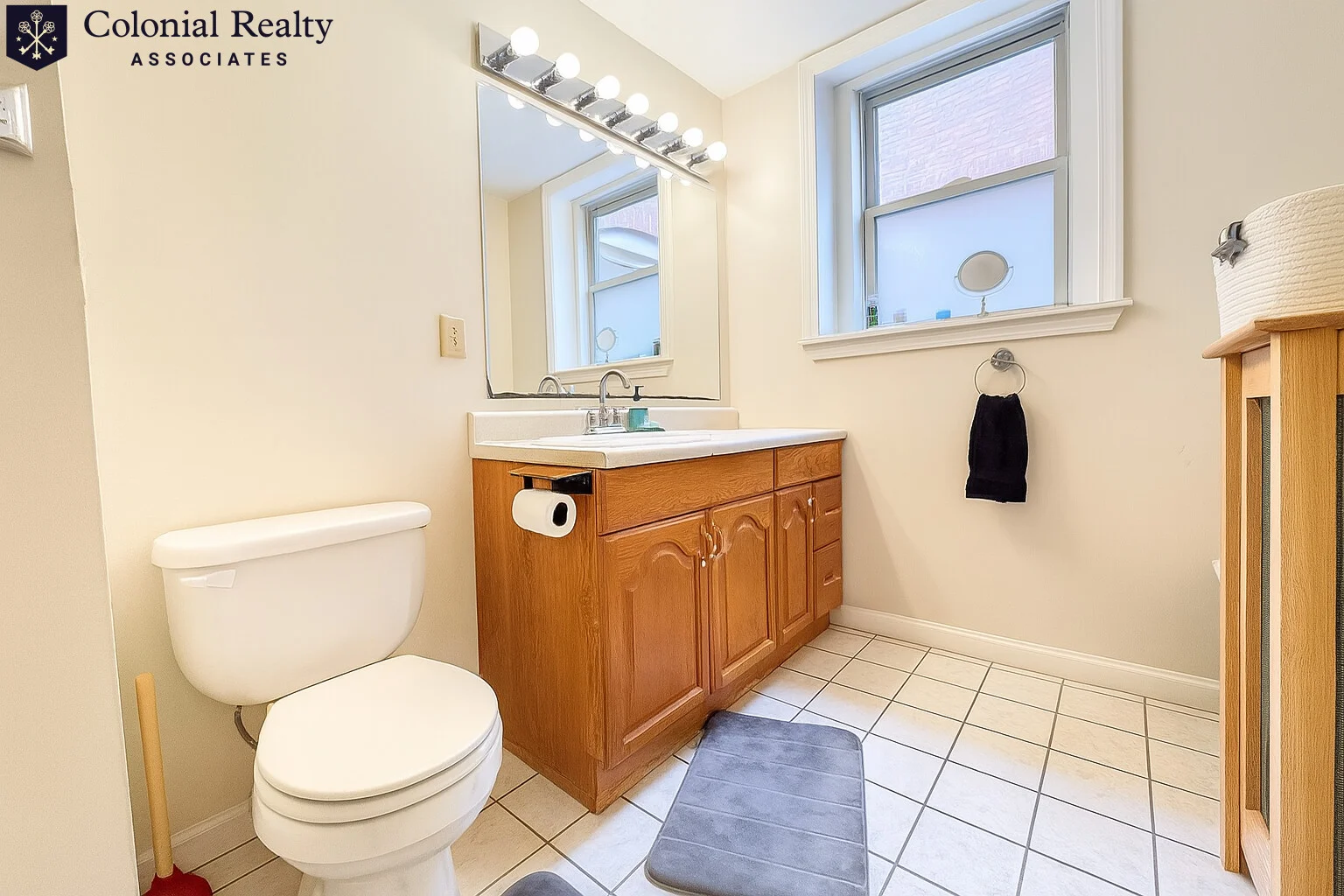 149 Harvard St, Coolidge Corner