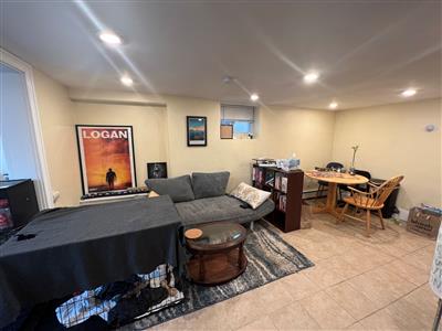 61 Walden St, Neighborhood Nine