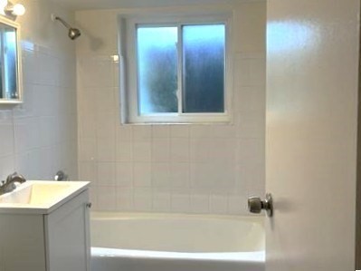 21 Westgate Rd, West Roxbury